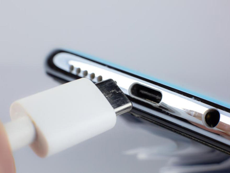 Kako odabrati pravi punjač za mobitel - Priključak za punjenje