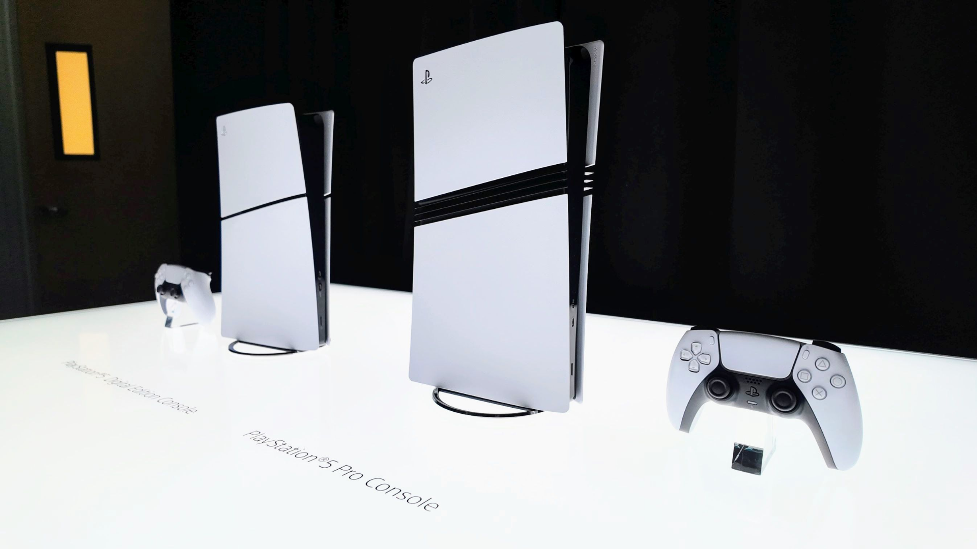 Playstation 5 pro vs Playstation 5 Digital Edition